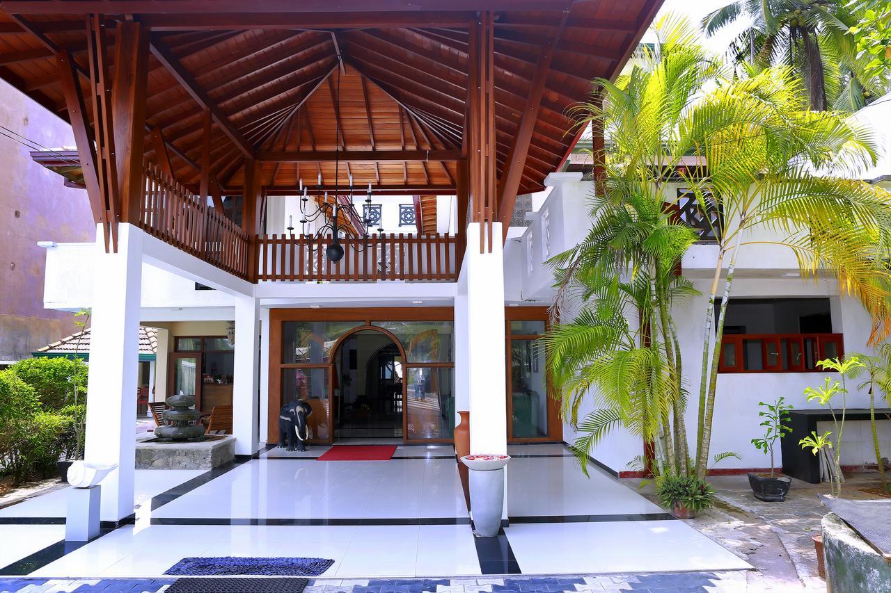 Southern Star Hotel Bentota Exterior photo